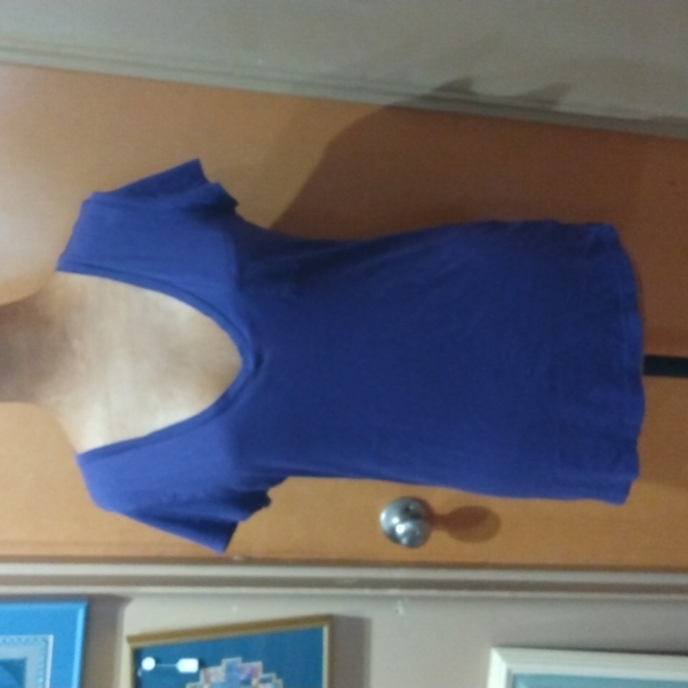 PURPLE Nollie Basic V-Neck Tee